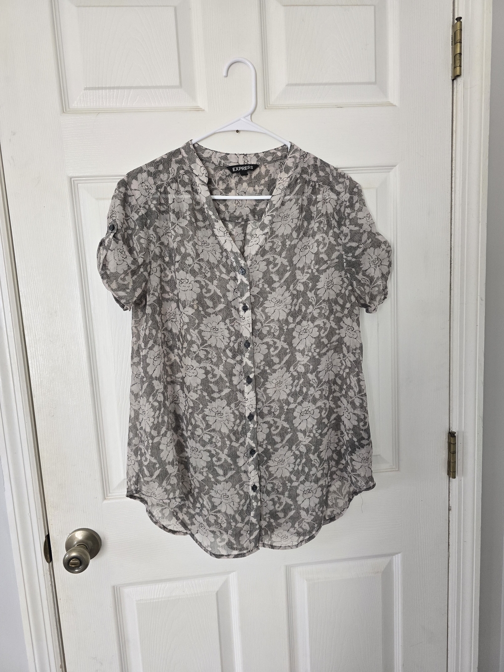 Express Floral Sheer Button-Up Top Size Small